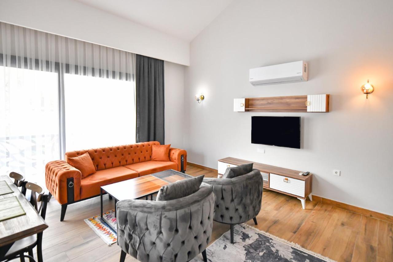 פאטהיה Red Moon Suites מראה חיצוני תמונה