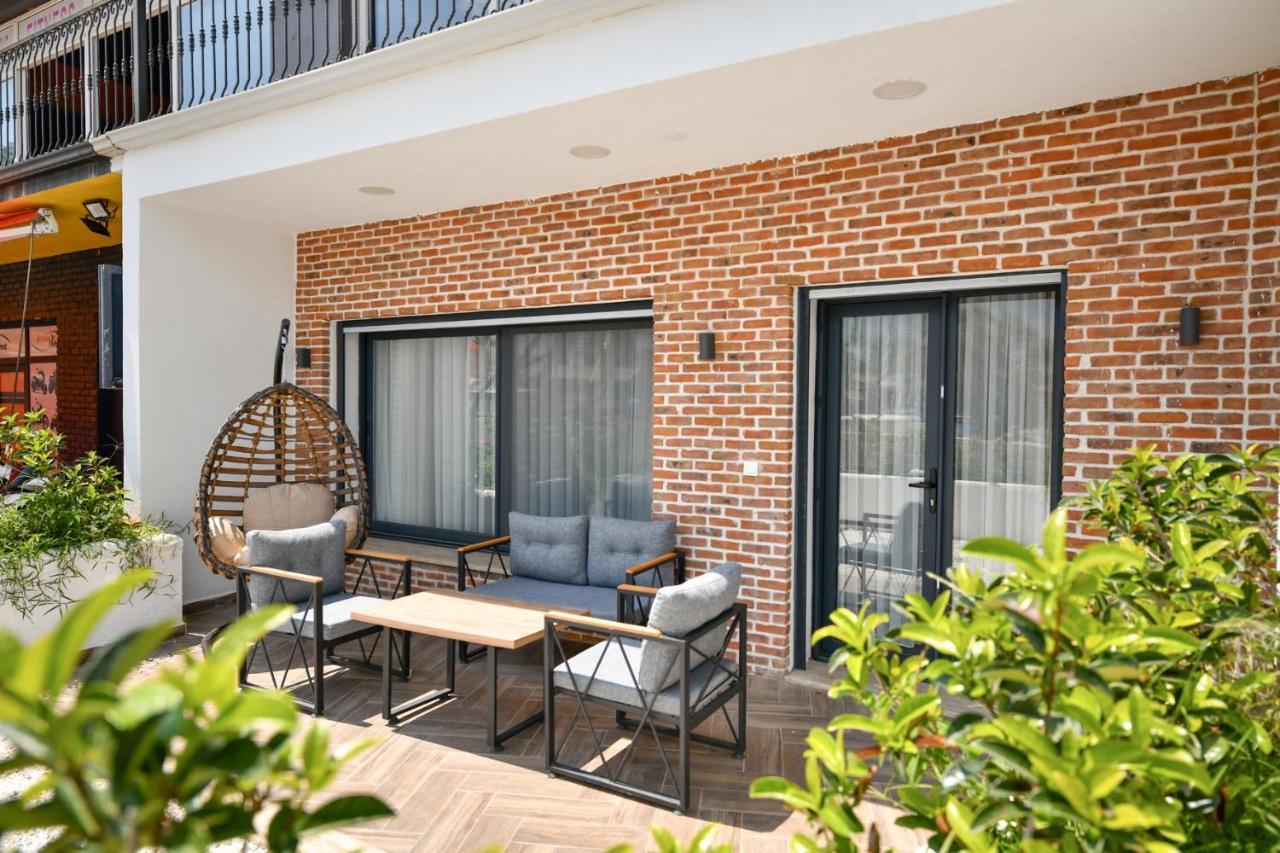 פאטהיה Red Moon Suites מראה חיצוני תמונה