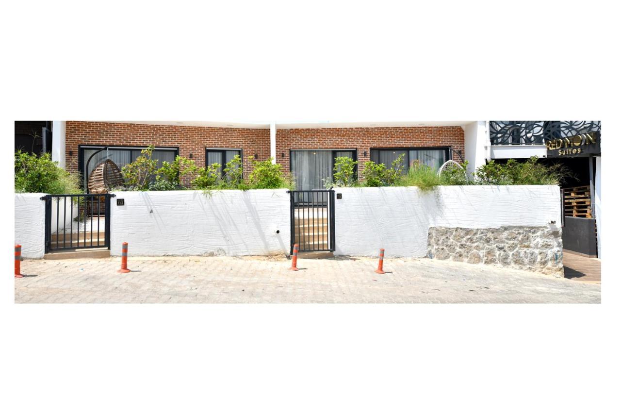 פאטהיה Red Moon Suites מראה חיצוני תמונה